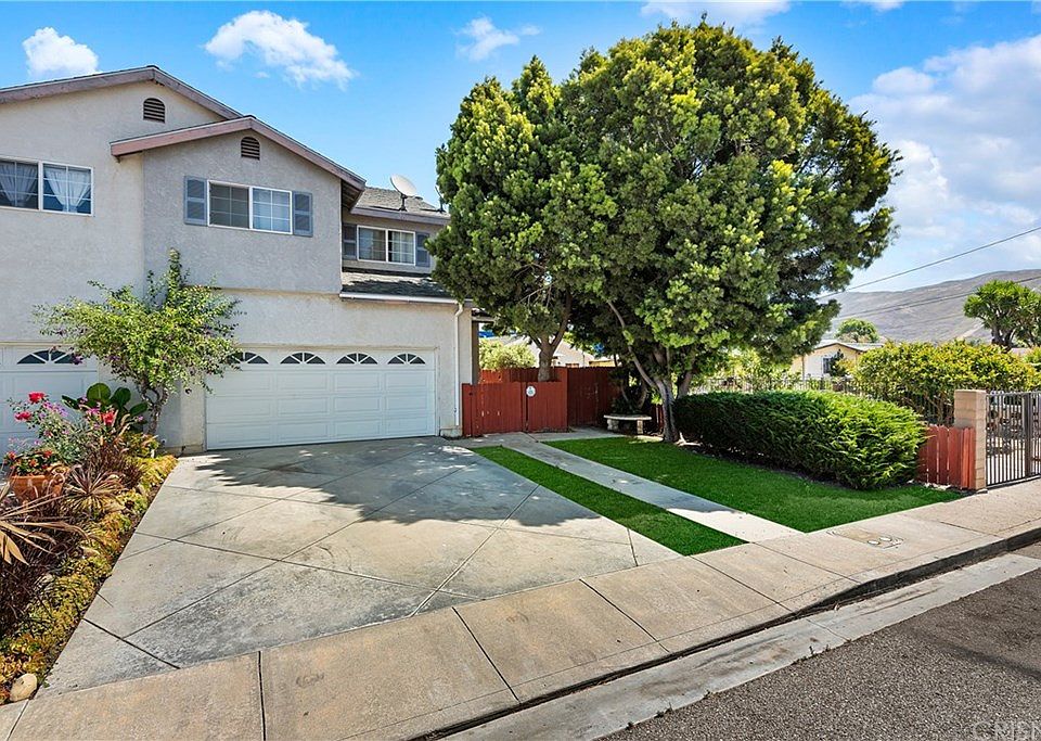 1st image of 161 W McFarlane Dr #3