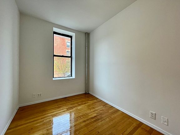 5th image of 402 E 115th St APT 1
