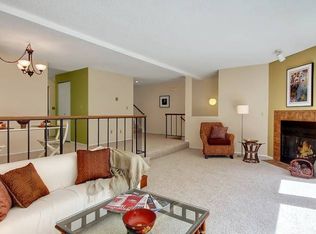 9818 NE 137th St, Kirkland, WA 98034