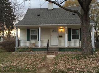 4948 Howe Rd, Wayne, MI 48184