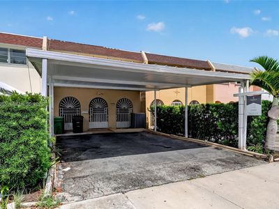7055 W 3rd Ct, Hialeah, FL, 33014