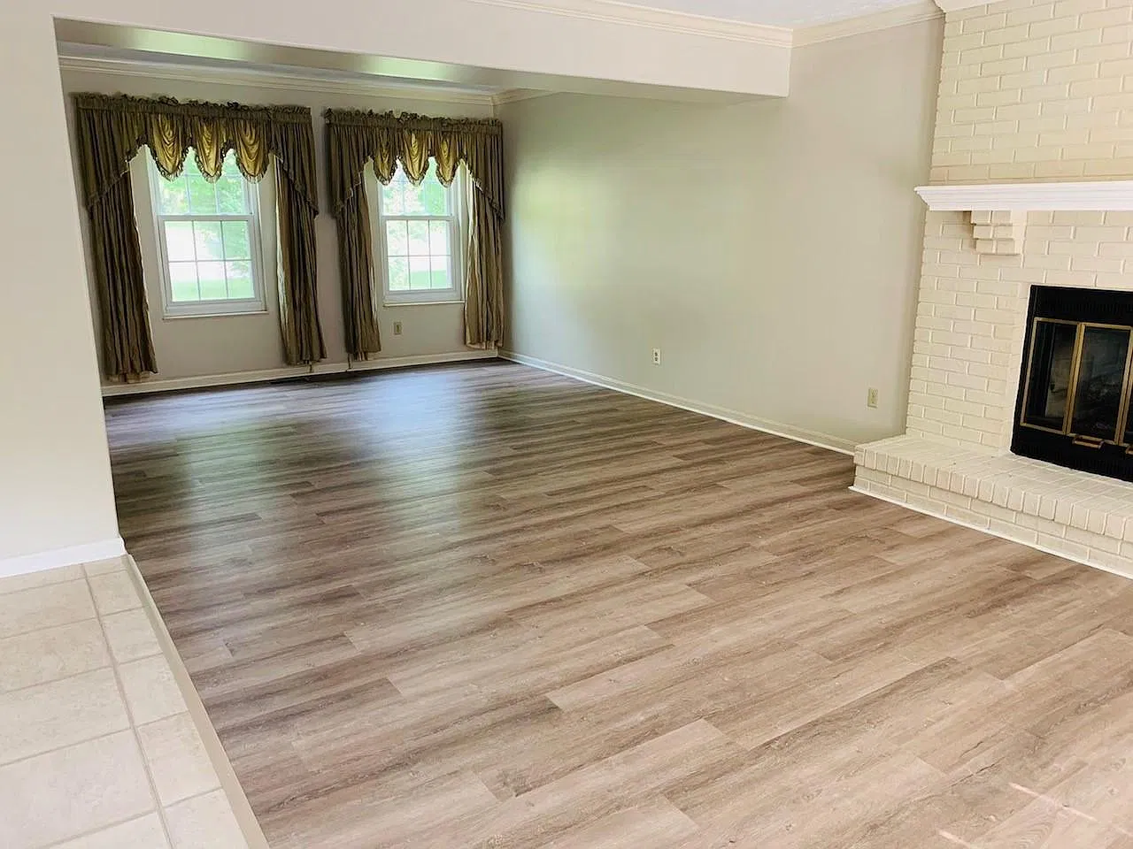4 bed, 2052 sqft, $2,650 — Photo 4