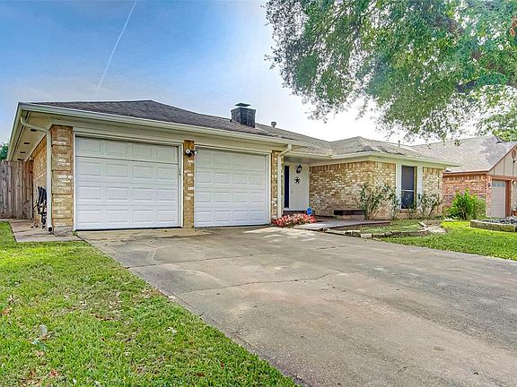 2nd image of 3914 Windsor Dr
