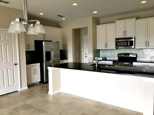 Coming Soon - 4 Bed, 2 1/2 Bath Home in Saint Cloud. — Photo 2