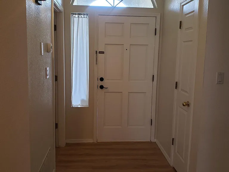 Summersville Dr NW — Photo 2