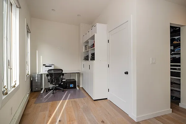 Sold by Harlem Lofts | media 11