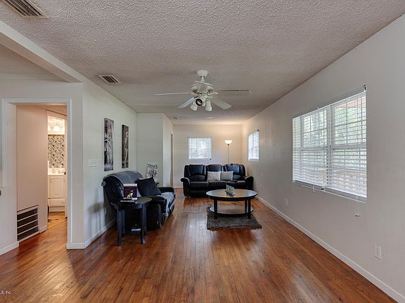 5th image of 10513 N Akers Dr