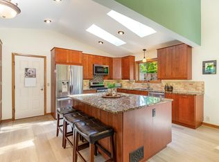 12570 Everest Ct E, Apple Valley, MN 55124