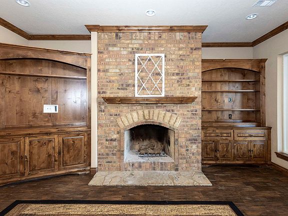 4th image of 7808 Clearcreek Rd