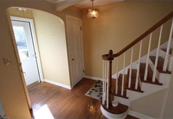 3rd image of 1780 S Belvoir Blvd