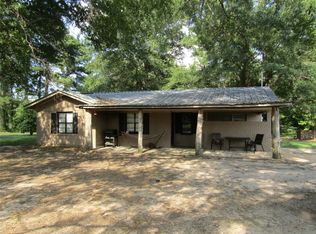 107 J Alexander Rd, Logansport, LA 71049