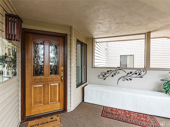3rd image of 2605 S Cedar St #403