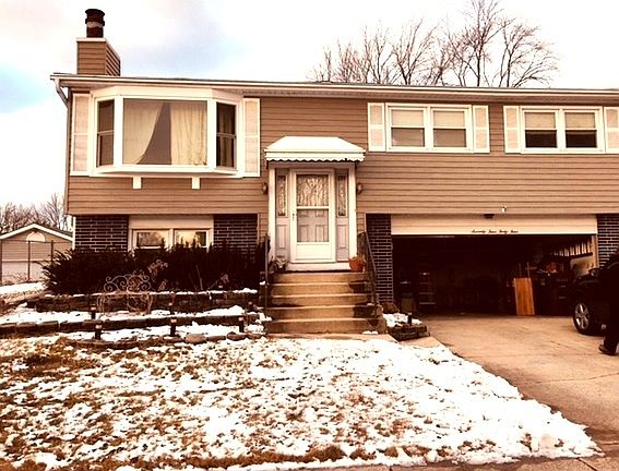 2nd image of 7444 161st St