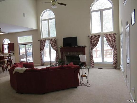 3rd image of 15552 Debridge Way