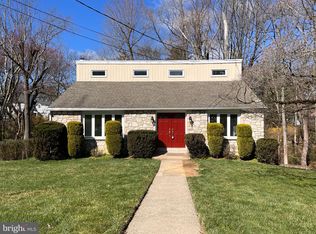 107 Cove Rd, Broomall, PA 19008
