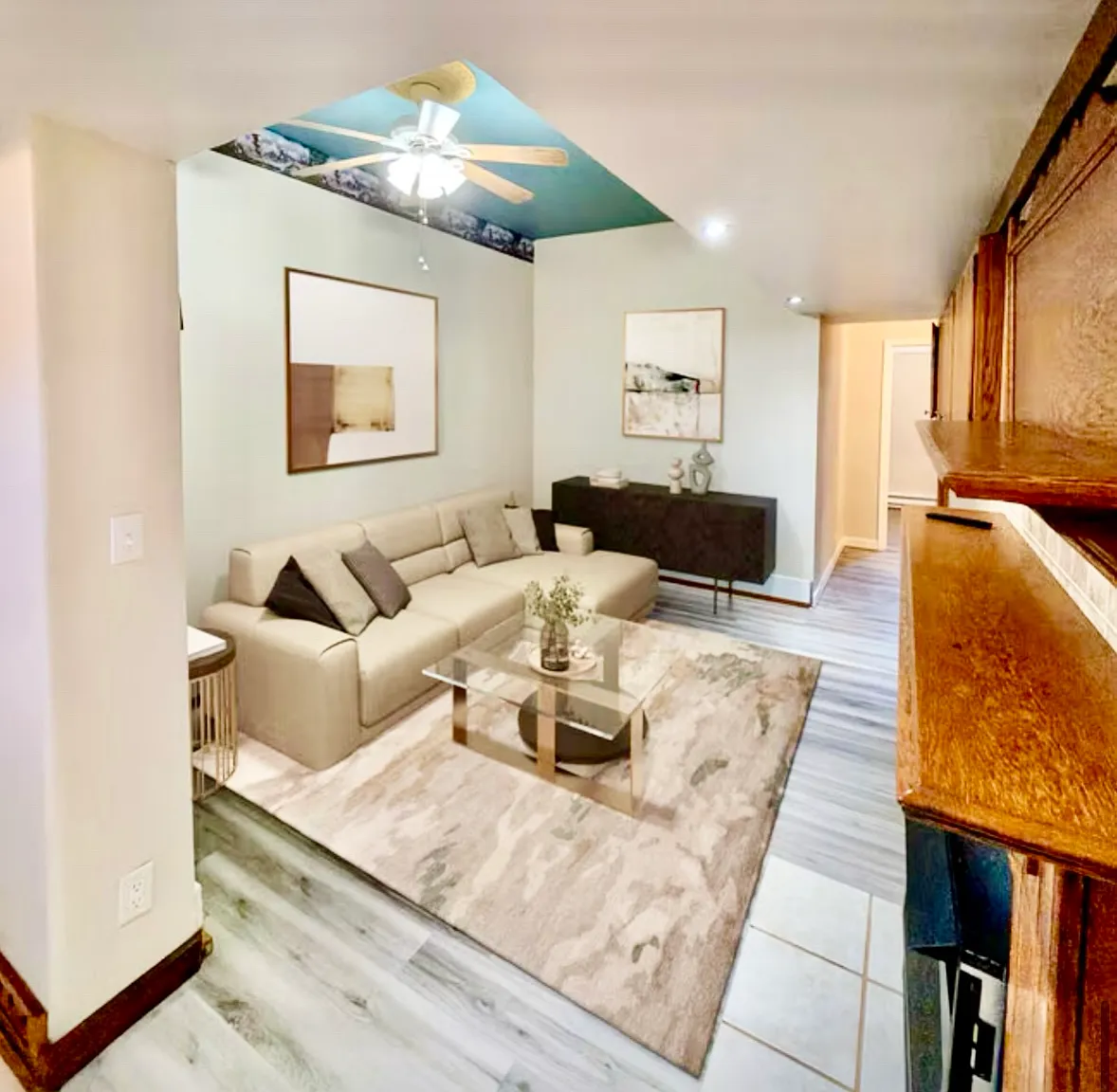 3 bed, 1324 sqft, $1,095 — Photo 1