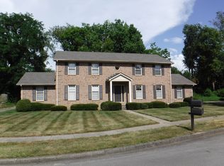 2964 Candlelight Way #B, Lexington, KY 40502