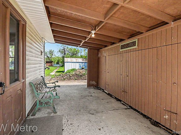 4th image of 657 Dunleavy Dr