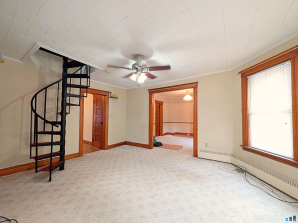 226 Brightwood Ave Floor 2