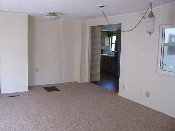 2nd image of 5088 Yellow Pine St N