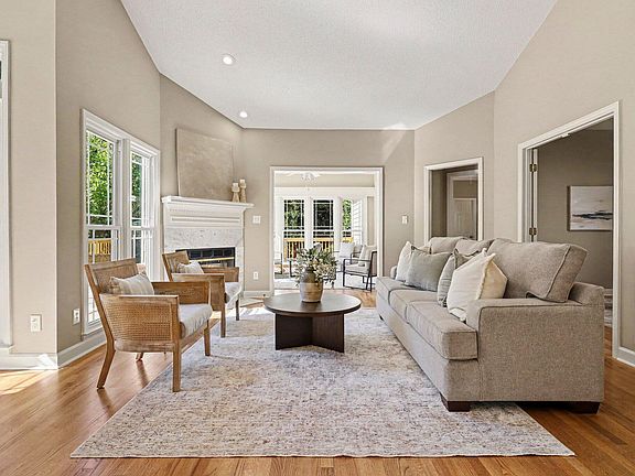 3rd image of 308 Boltstone Ct