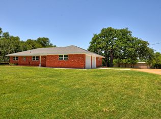 200 S Dick Price Rd, Kennedale, TX 76060