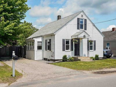 12 Fairview Street, Manchester, NH, 03102
