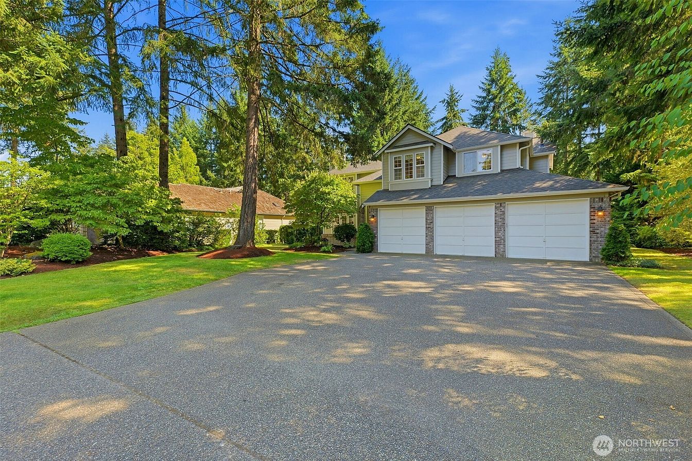1st image of 4316 N Foxglove Drive
