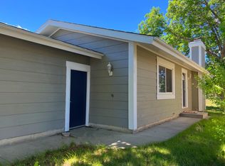 428 Columbine Ct, Great Falls, MT 59405