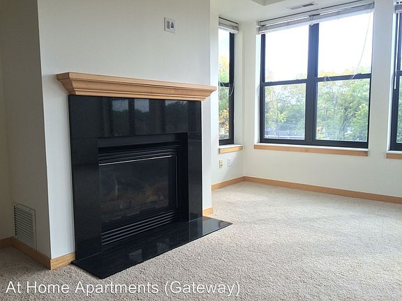 5th image of 4610 E Lake St APT 420
