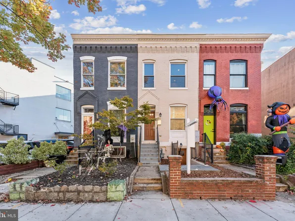718 13th St SE, Washington, DC 20003