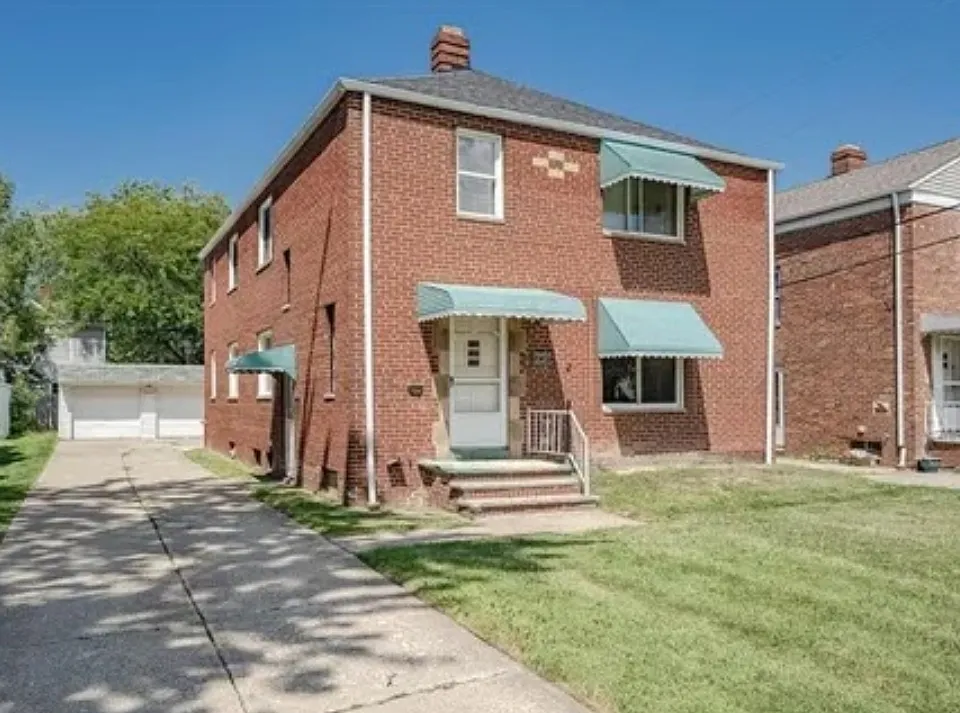 20431-20433 Lake Shore Blvd