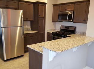 303 N 6th St, Jenks, OK 74037