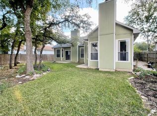 12604 Hunters Chase Dr, Austin, TX 78729