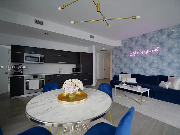 45 SW 9th St #4108 — Photo 3