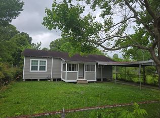 2309 7th St, Orange, TX 77630