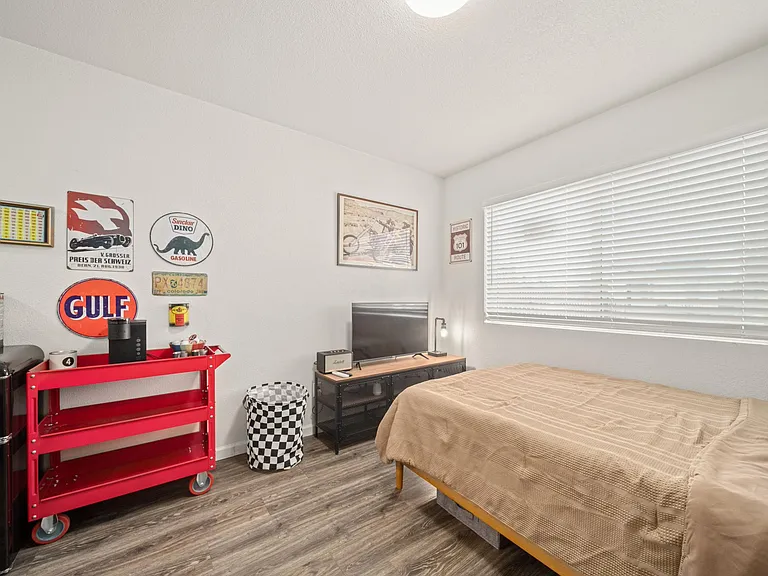 783 El Centro Ave — Photo 23