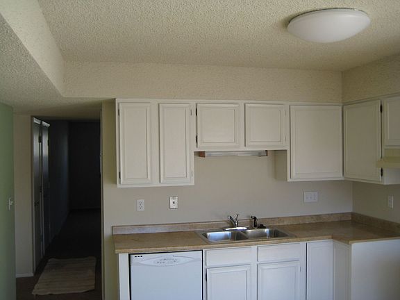 Updated Large kitchen