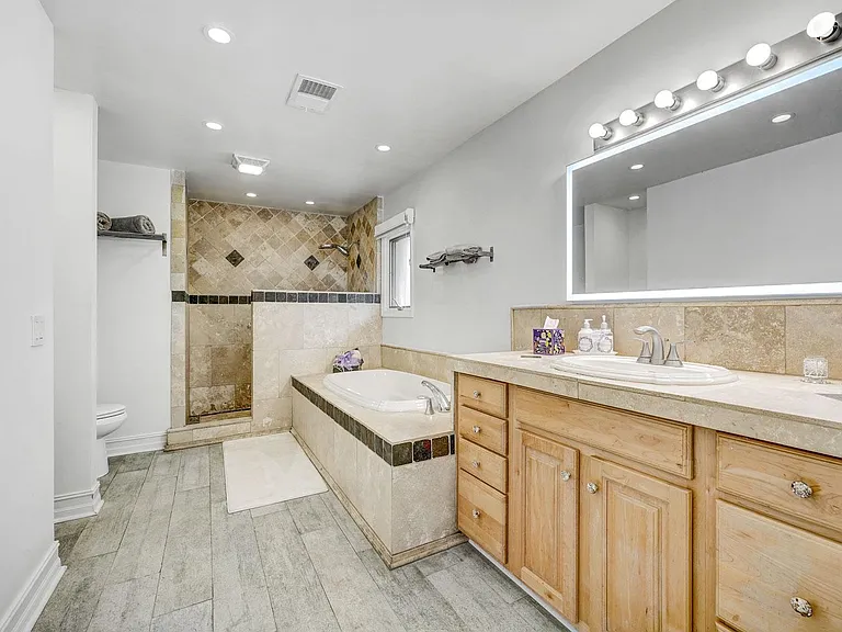 8943 Lake Irma Point — Photo 27
