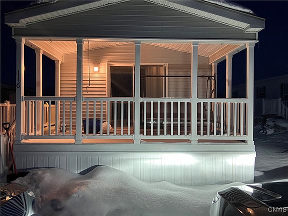2nd image of 116 Oakleaf Dr