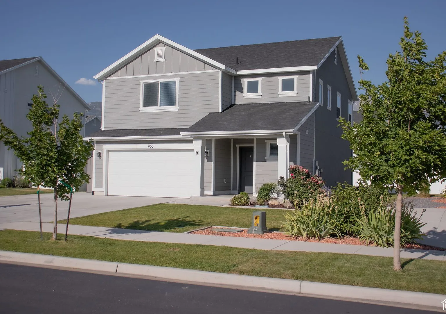 3 Bedroom, 2.5 bath American Fork Home — Photo 2