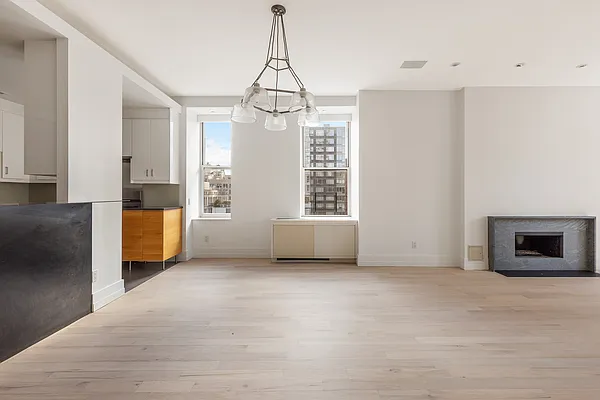 Sold by Compass | media 2