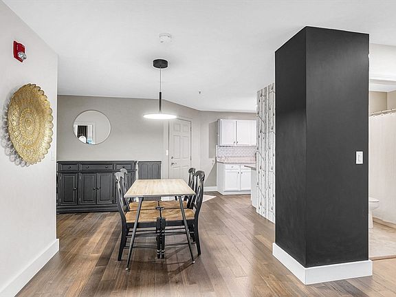 4th image of 200 Market St Unit 3010
