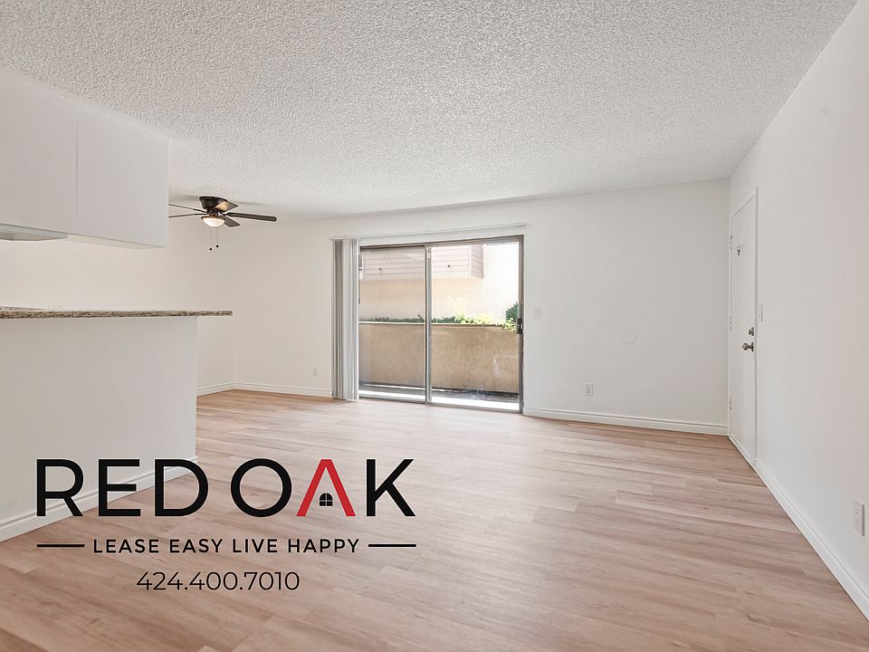 1st image of 11134 Arminta St #104