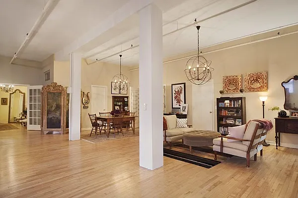 Rented by Town Residential | media 9