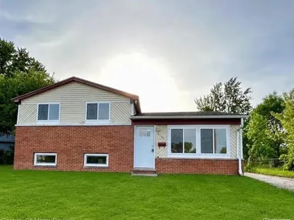 1009 E Holbrook Ave, Flint, MI 48505
