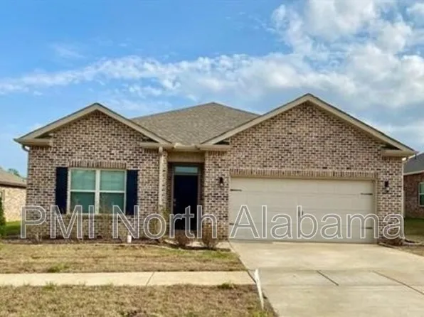 7005 Lost Creek Dr NW, Huntsville, AL 35806