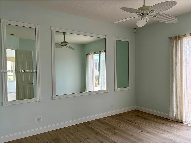 2786 James River Rd — Photo 8