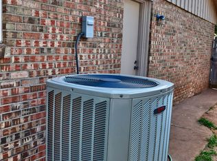 723 E 27th Pl, Edmond, OK 73013