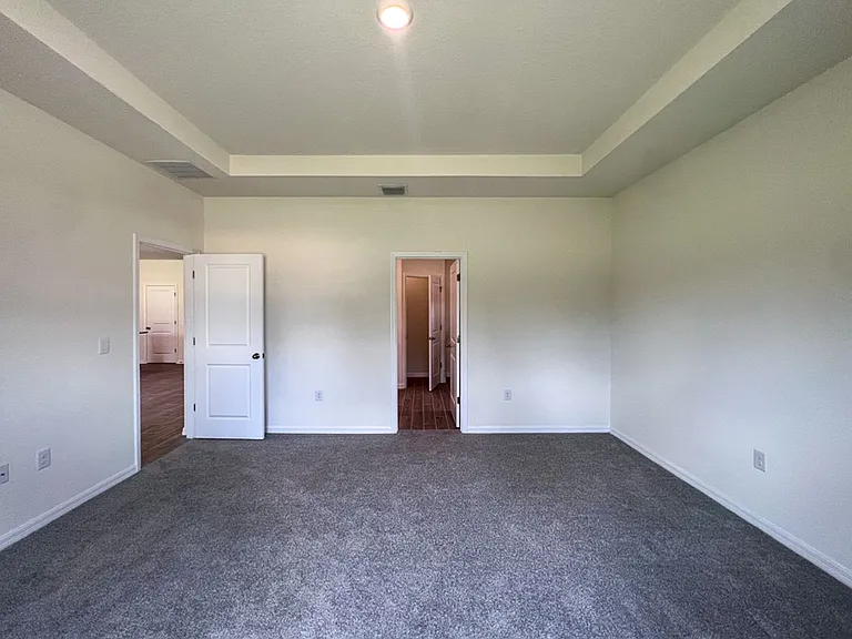 1315 NW 132nd Cir — Photo 18